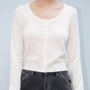Brandy Melville Zelly Sweater